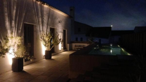 molino rehabilitado con gran terraza y piscina